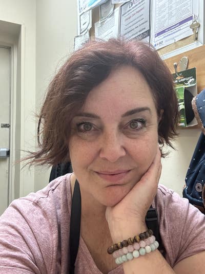  I am looking for a small or large room. I am... Main Photo