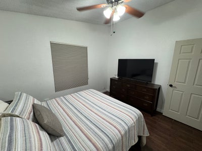 Spare room for rent  Main Photo