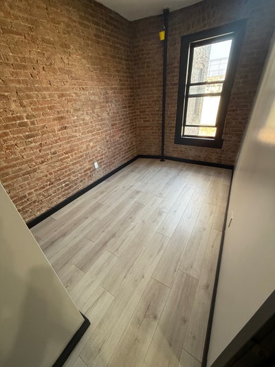 Beautiful rooms available in East Harlem Main Photo