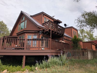 Master bedroom 1500 Main Photo