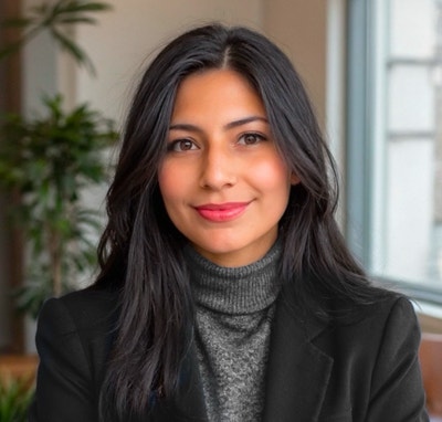 25 year old woman looking for a room in Claremont Main Photo