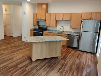 Master BR w Private Bath - 3BR Apt Stonecrest Main Photo