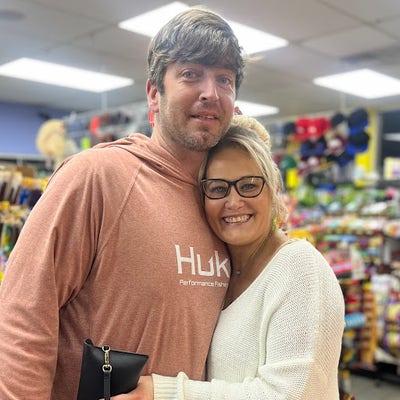 38 year old male looking for a room in LA now Main Photo