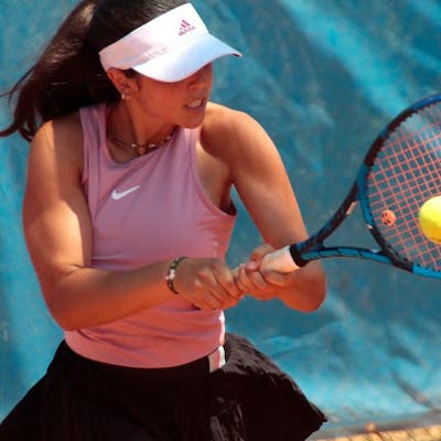 21 year old Female seeks a small or large room Main Photo