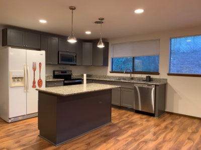 Spacious 1,400 sq. ft. rental. Available now Main Photo