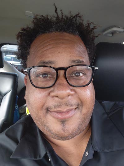 Responsible male looking for Santa Monica room Main Photo