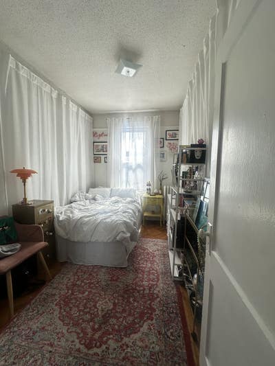 Summer Sublease with Option to Extend Main Photo