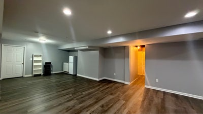 Spacious 1200sq ft Basement Suite -All Utilities  Main Photo