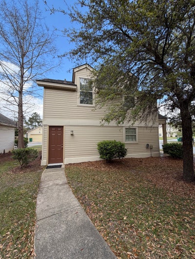 Private Room for Rent - Fully Independent Entry Main Photo