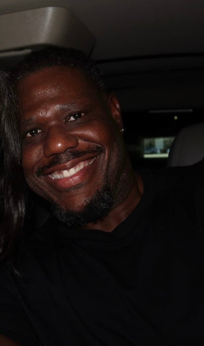 47 year old male looking for a Van Nuys room Main Photo