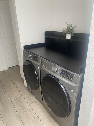 Private room available, newly renovated Main Photo