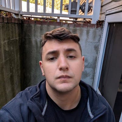 Looking for a room Main Photo