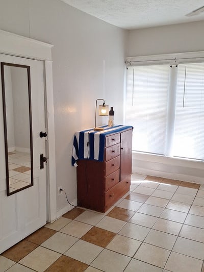 Very Quiet Main Photo