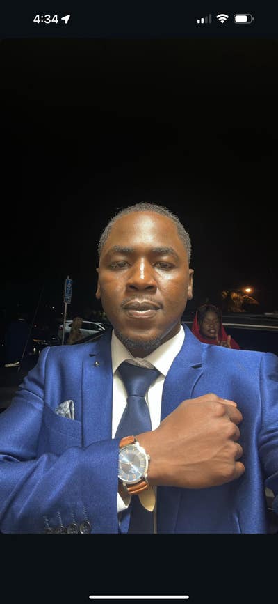 26 year old male looking for a room in DTLA Main Photo