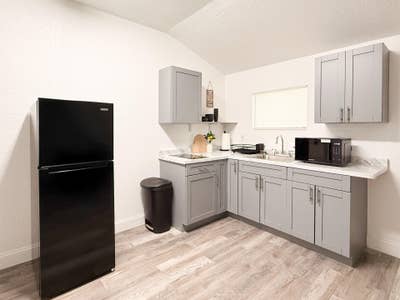 Studio Apartment !! Private, Center of Tampa Main Photo