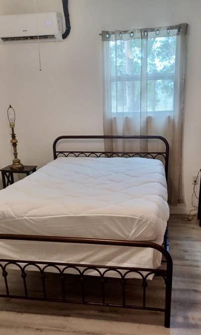 Full Furnished, All Inclusive Rooms with Mini Spli Main Photo