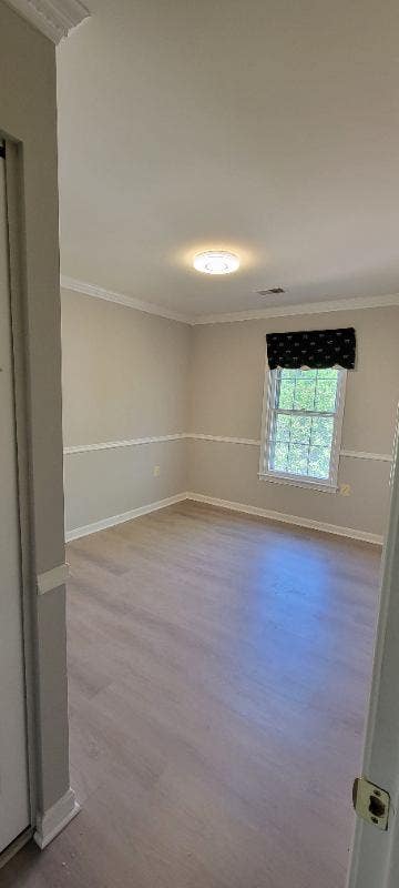 One Sunny Bright Private Room in Townhouse Burke Main Photo