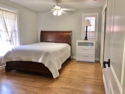 DTC area Bedroom w/Private bath utilities included Main Photo