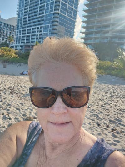 Room wanted in Miami Beach, FL Main Photo