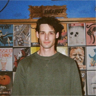 Looking for roommate(s) this summer earliest ... Main Photo