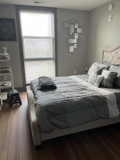 Beautiful room for rent  Main Photo