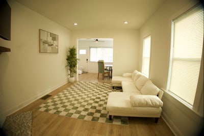 Duplex in College Park. Main Photo