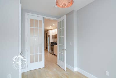 #905 Room in 4Br/2Ba in Flatbush - Ditmas Park Main Photo