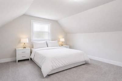 Hillcrest Heights Home, a 2 minute walk to transit Main Photo