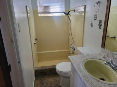 MOVE IN TODAY!! Main Photo