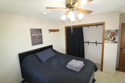 Fulda Queen Bedroom 3 Main Photo