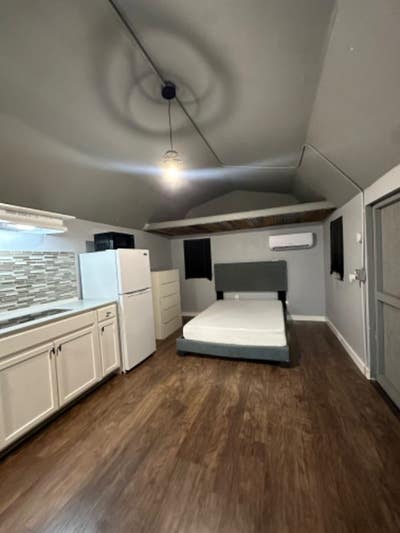 Charming Detached Studio for Rent in Orlando Main Photo