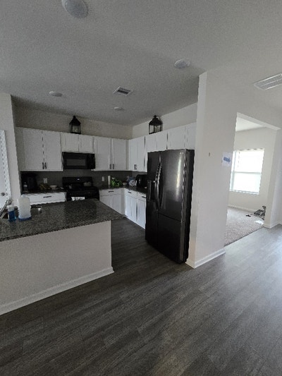 Furnished room Main Photo