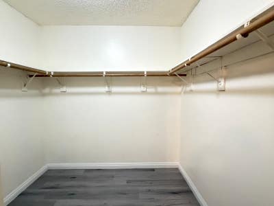 Master Bedroomattached Bathroomprivate Pool in Sp Main Photo