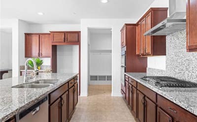 Charming 1BRBA Single_Family Home with Modern Ame Main Photo