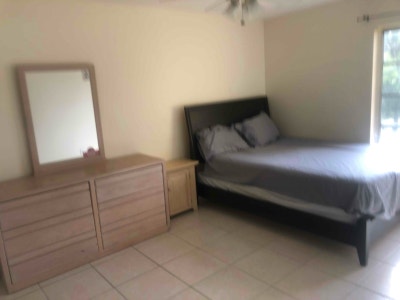 Affordable college student aparment near fau  Main Photo