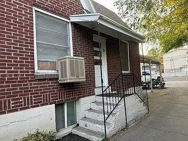 The Birdhouse Shared Room 1B Main Photo