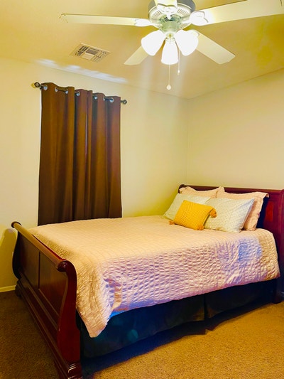 East Mesa Furnished Private Bedroom_all utilities  Main Photo