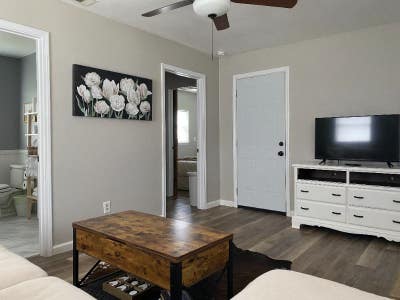 Fully Furnished_Cozy Country Guesthouse_Centrally  Main Photo