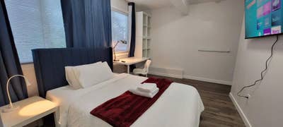 Cozy 1 Bedroom Room Rental in Edmonds | $mo | Ava Main Photo