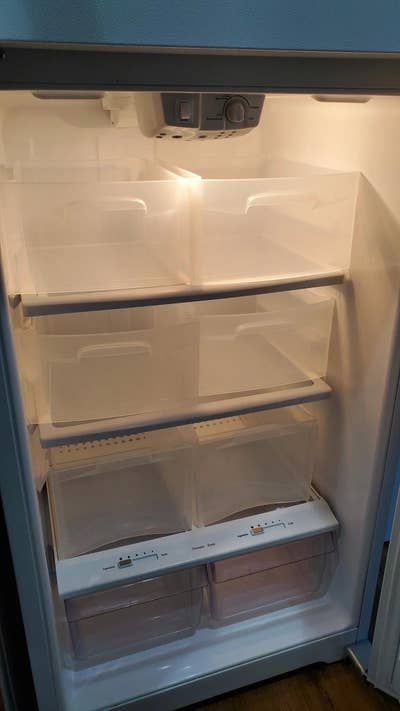 Cozy 1 Bed share Bathroom in Shoreline_$mo Main Photo