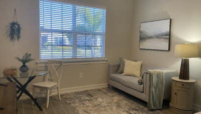 1 Bed Suite in Port Charlotte Main Photo