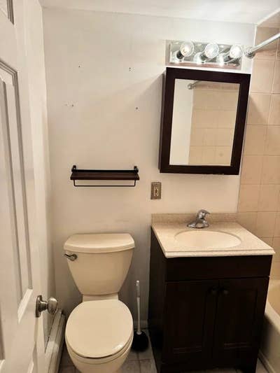 Cozy One Bedroom Main Photo