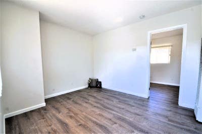 $500 Deposit! Downstairs Corner Unit with Parking  Main Photo