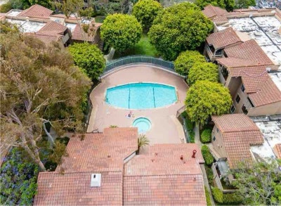 Private room with shared bathroom for rent  Main Photo