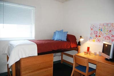 Utilities Included. King Philip Inn.  Samson Realt Main Photo