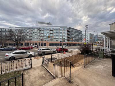 Furnished 3B3B.Brand new redevelopment. Walkable  Main Photo