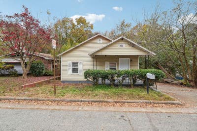 Beautiful 1 Bed 1 Bath home in Atlanta Main Photo
