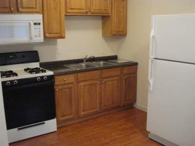 Beautiful updated 1 brm Main Photo