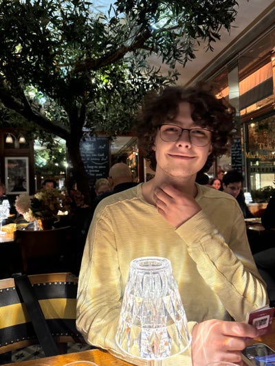 Room wanted in Windsor Locks, CT Main Photo