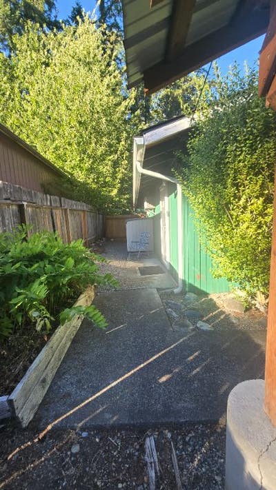 Spacious 1bdbath Cottage in Woodinville  Main Photo